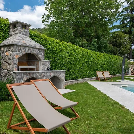 Villa Luni