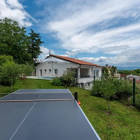 Luni * Rukavac (Primorje-Gorski Kotar)