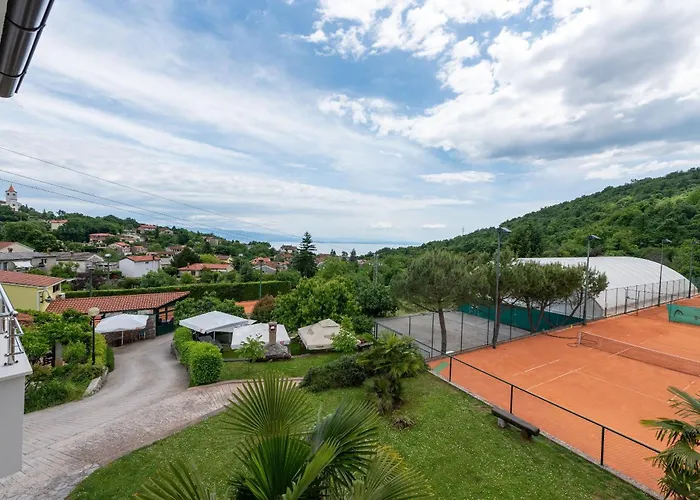 Villa Luni Rukavac