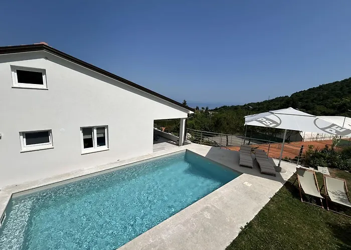 Villa Luni Rukavac